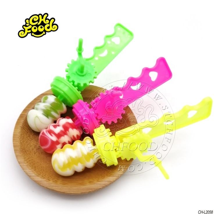 Novelty Manual hand rotated lollipop toy candy Mix Fruit Flavor hard candy