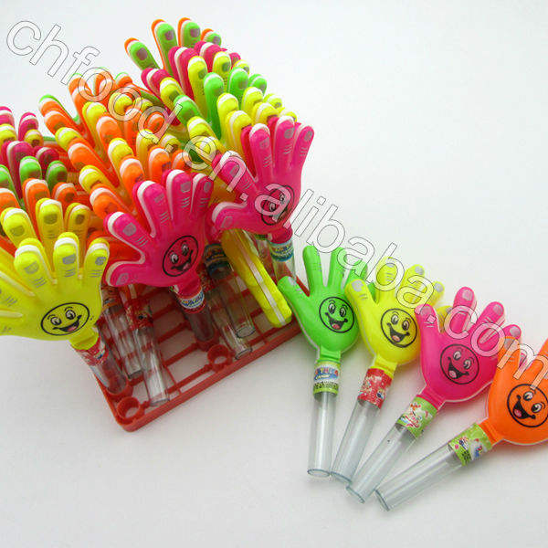 Five Finger Clap Hand Toy Candy / Plastic Clapping Hand Toy Candy