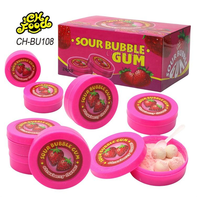 Hot Selling Strawberry Ball Shape Fruit Flavor Bubble Gum With Sour Powder Candy Sweets OEM Chewing Gum For Kids