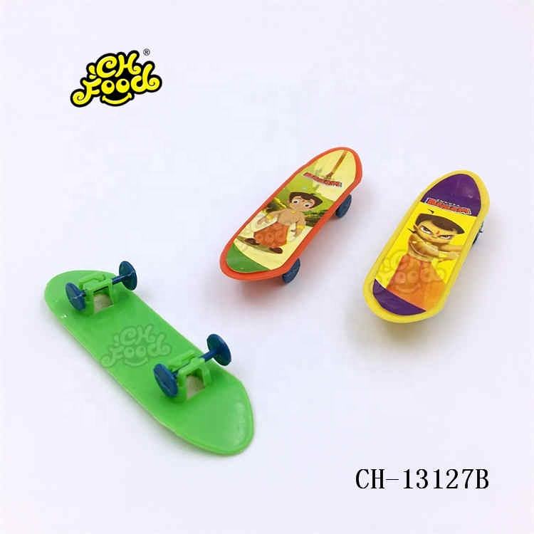 China Cheap Plastic Mini Skateboard Finger Toys For Kids