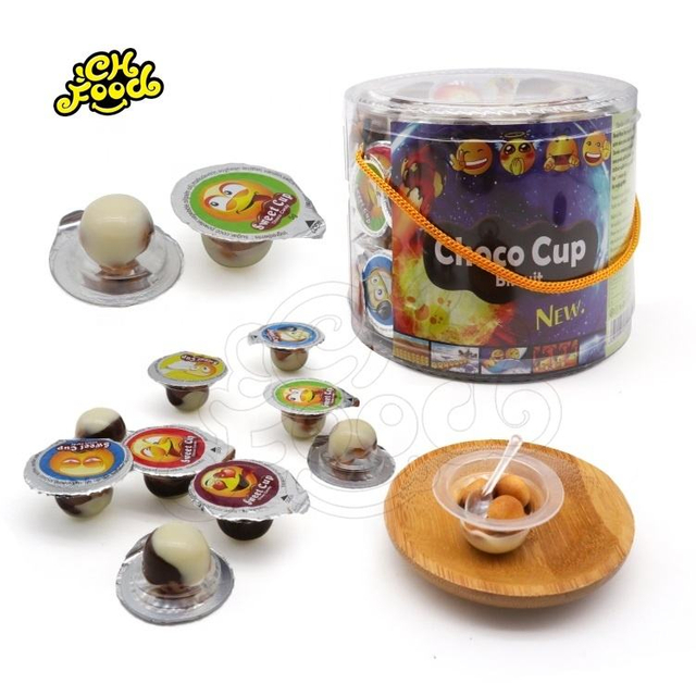 Cheap Price Sweet Chocolate Cup With Biscuits