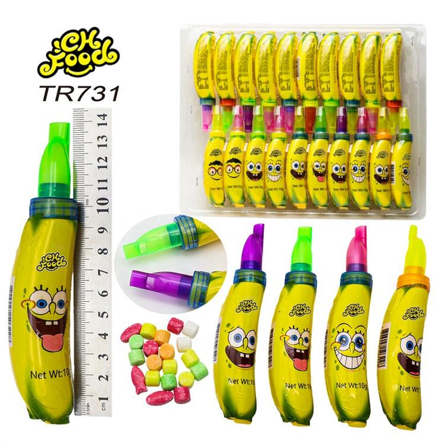 Wholesale and OEM Plastic Whistle Banana Shape Toy with Fruit Flavor Tablet Candy Sweet Snack Food for Kids Halal Candy Toy