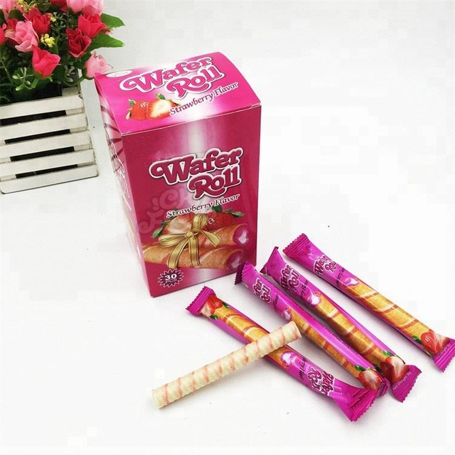 Strawberry Flavor Wafer Rolls Biscuit