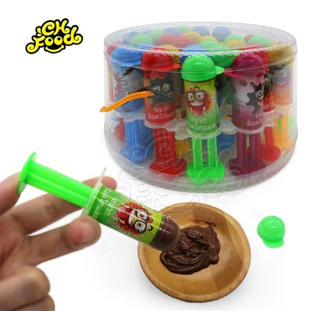 Halal Hat people shape Needle syringe toys with chocolate cream