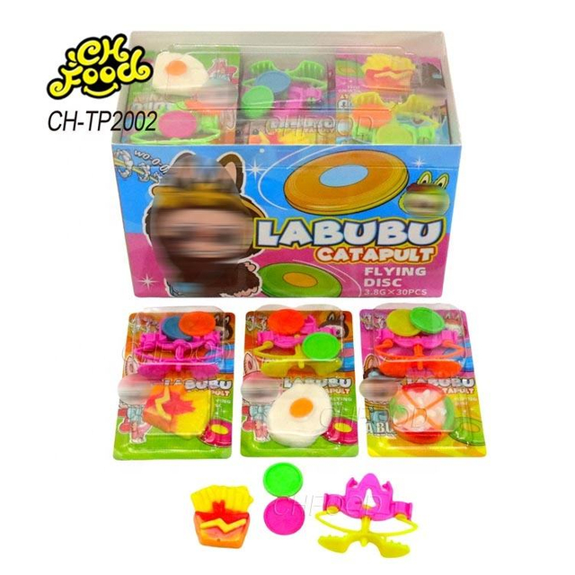 Wholesale and OEM Flying Disc Toy with Fried Egg and Pizza Gummy Candy Sweets for Kids