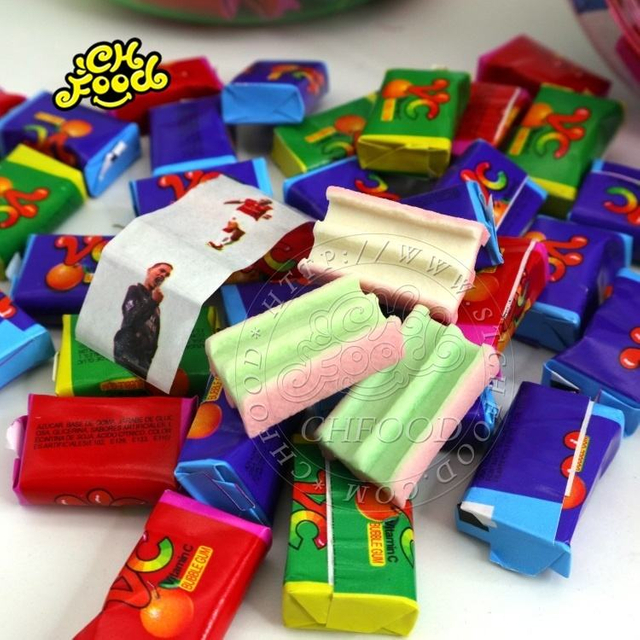Tattoo Bubble Gum In Football Cup Bottle Mix Fruit Flavor Chewing Gum