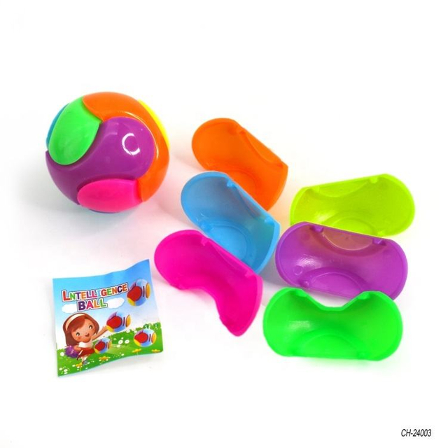 Small 4CM Plastic DIY Assembled Football Toys For Surprise Egg