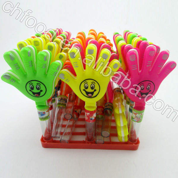 Five Finger Clap Hand Toy Candy / Plastic Clapping Hand Toy Candy